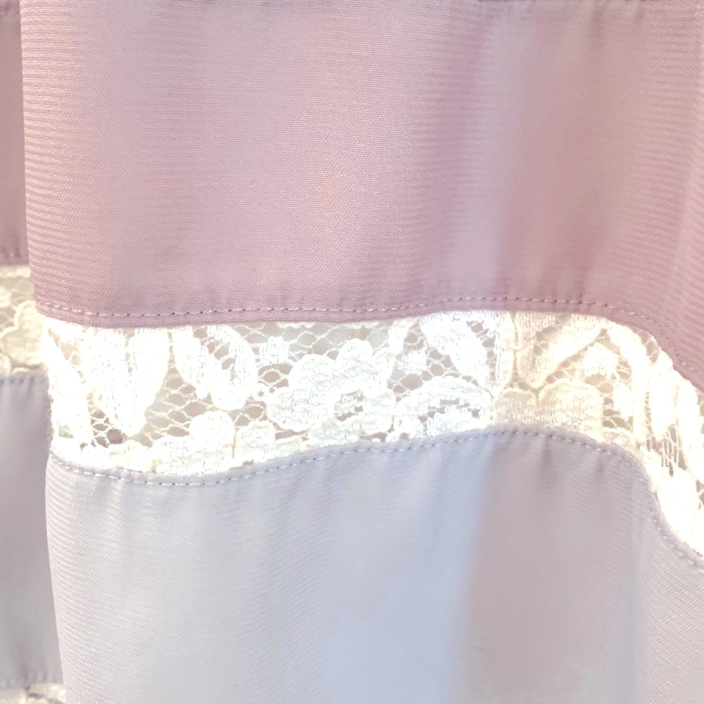 Flutter Lace Dress - Picture 8 of 8